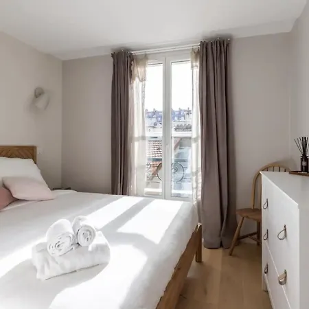 Daire Enchanting Parisian