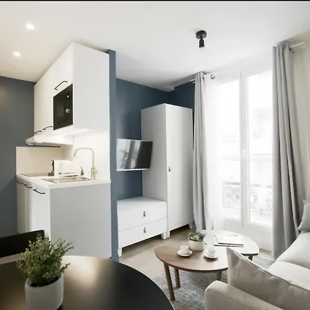 Enchanting Parisian Daire Paris